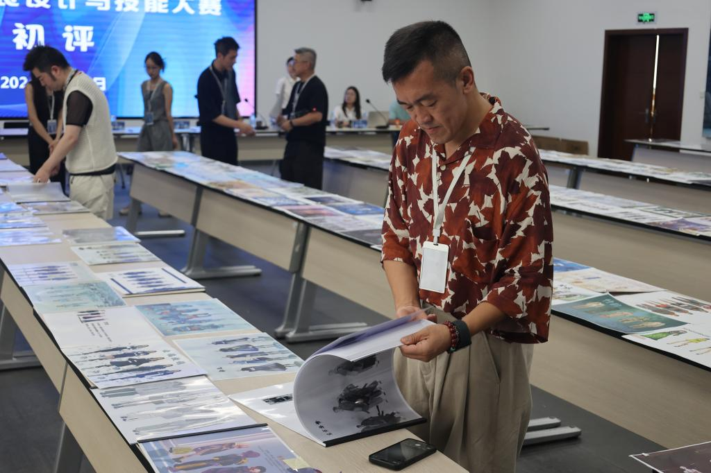 图片[3]-2024“润华奖”一带一路大学生时装设计与技能大赛入围名单及入围作品-设擂台-设计比赛信息平台|赛事征集·赛程查询·比赛资讯