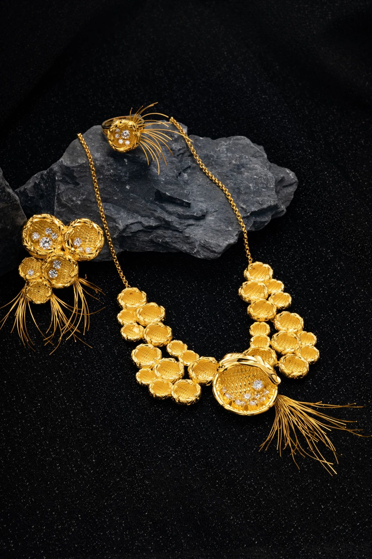 图片[3]-“招金银楼杯”第八届黄金珠宝首饰设计大赛获奖名单及获奖作品公布-设擂台-设计比赛信息平台|赛事征集·赛程查询·比赛资讯