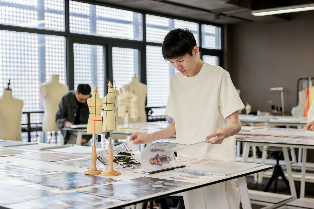 图片[8]-原力创想 | 2024中华杯·童装设计大奖赛入围名单及入围作品-设擂台-设计比赛信息平台|赛事征集·赛程查询·比赛资讯